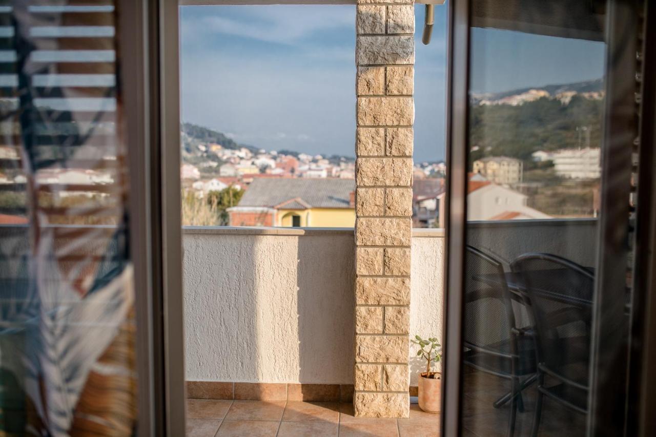 Nikolina Rab Apartments Rab Town Bagian luar foto